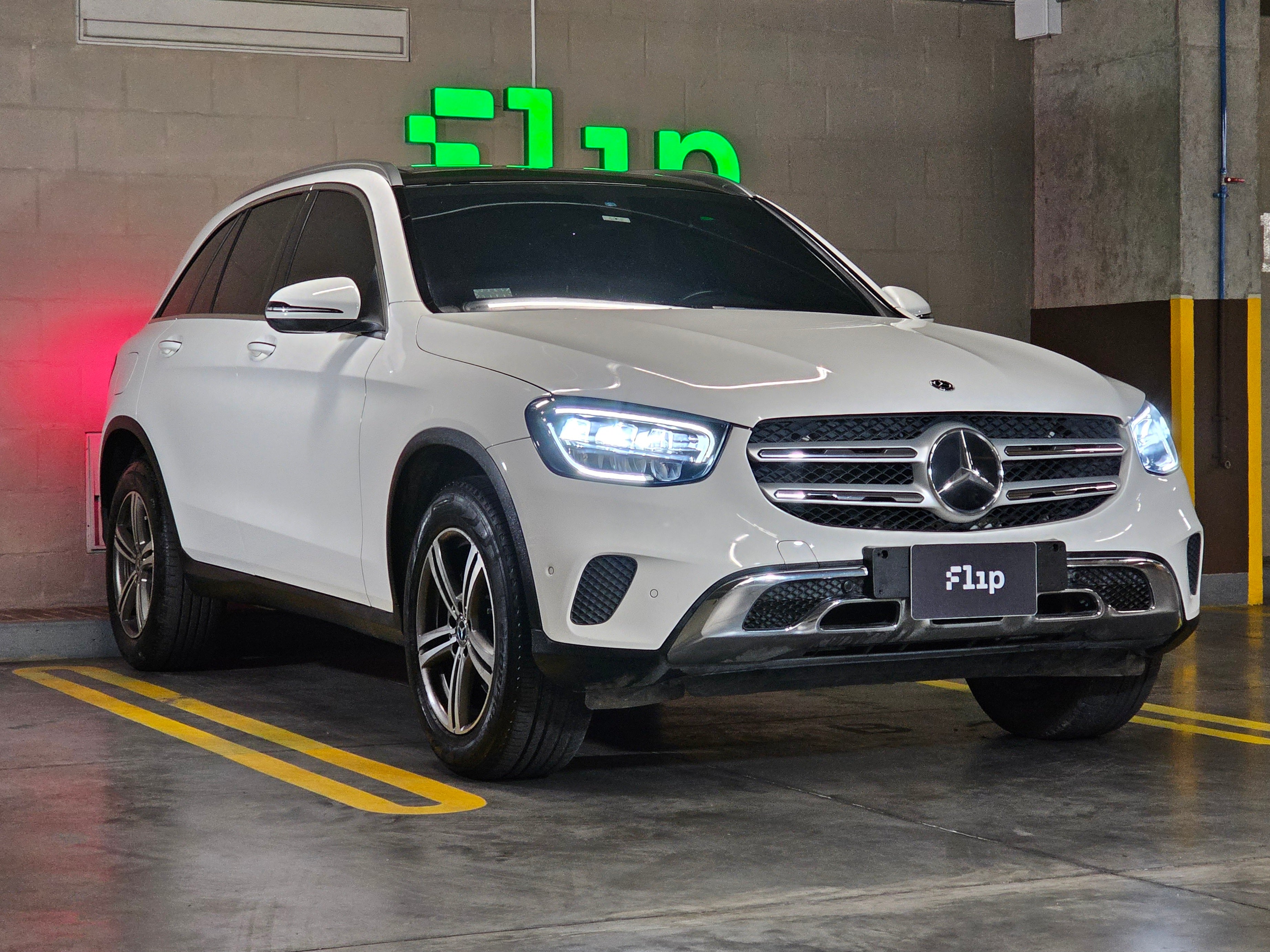 Mercedes-Benz GLC 300 4MATIC 2021