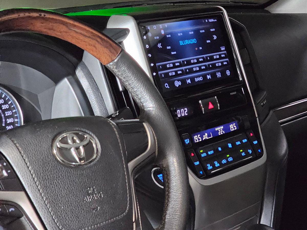 Toyota Land Cruiser V8 2018