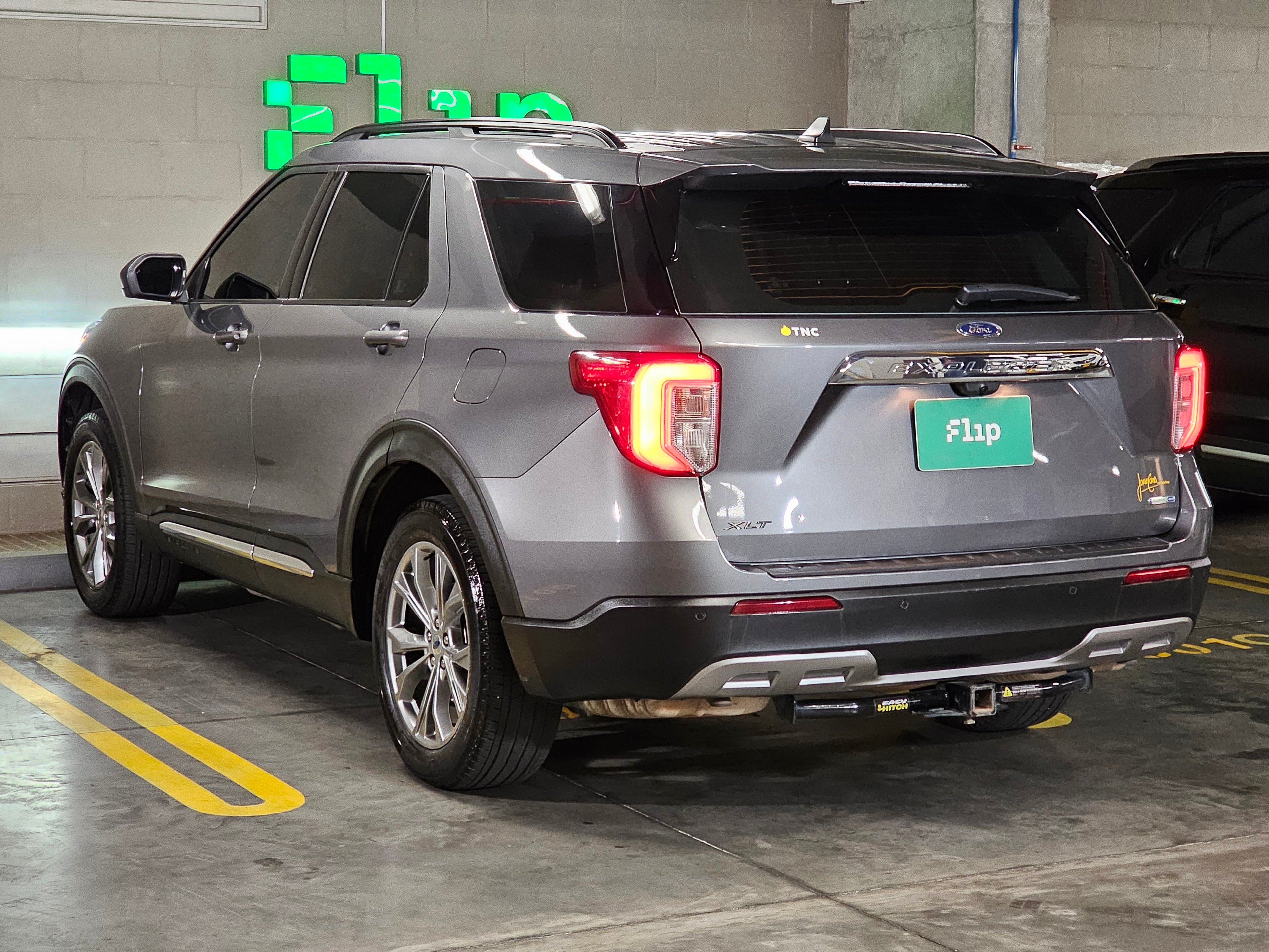Ford Explorer XLT 2022