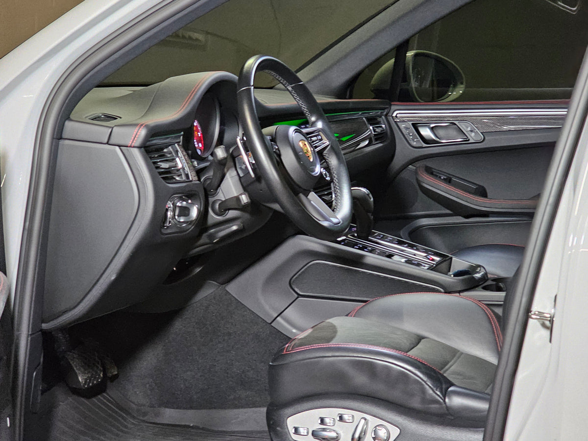 Porsche Macan GTS 2023