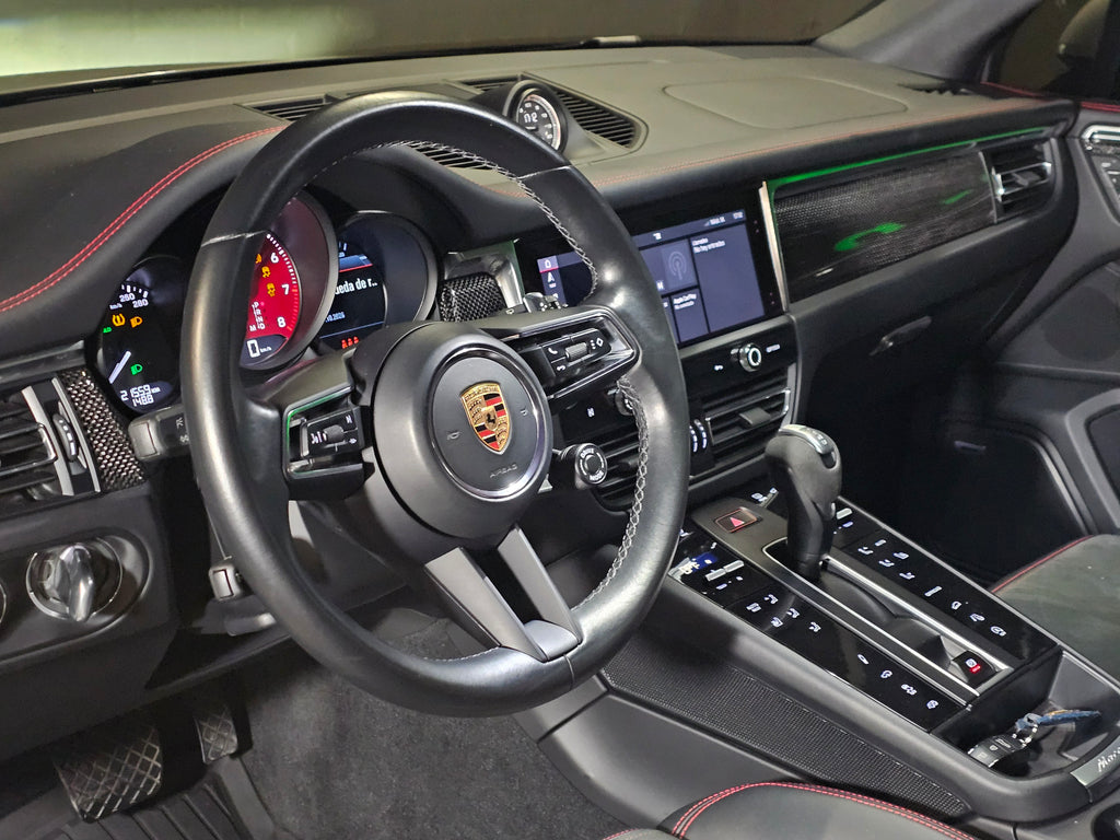 Porsche Macan GTS 2023
