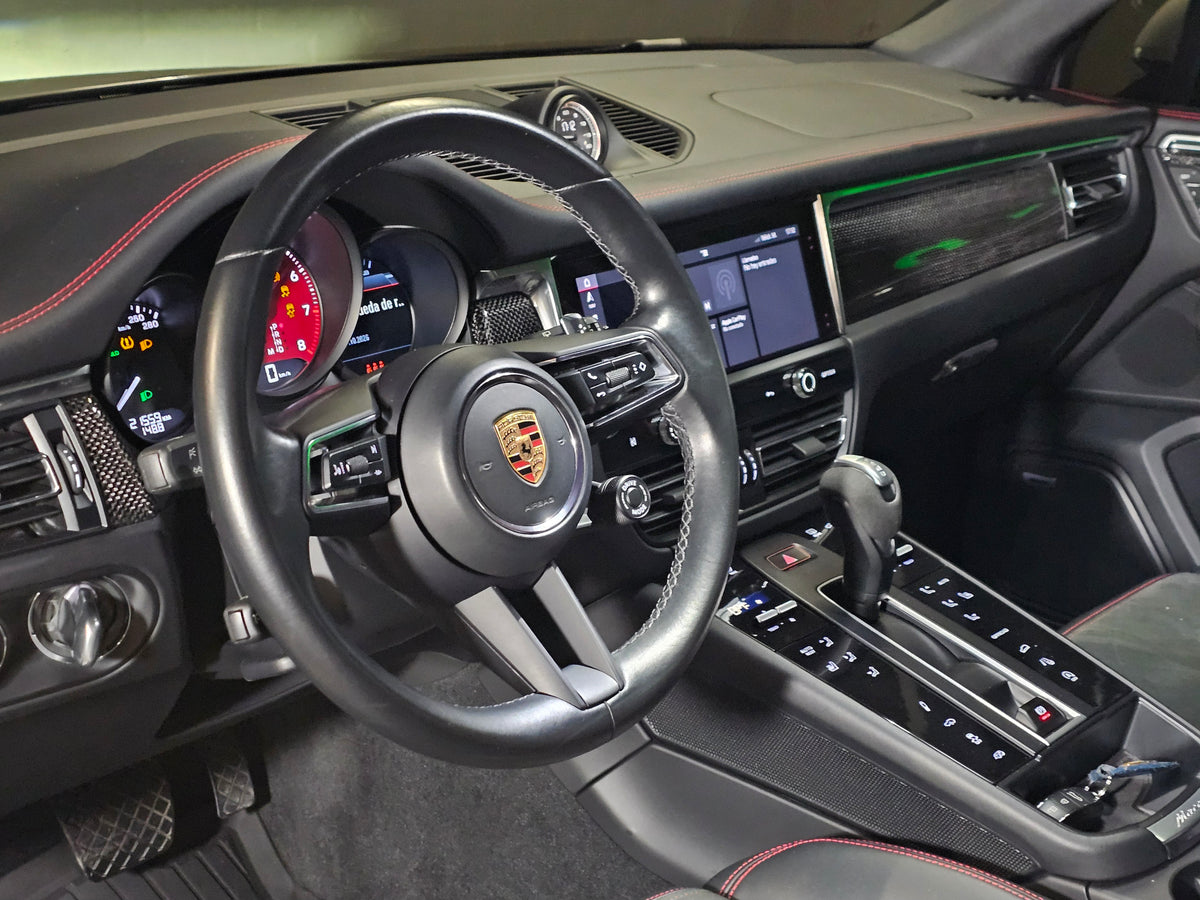Porsche Macan GTS 2023