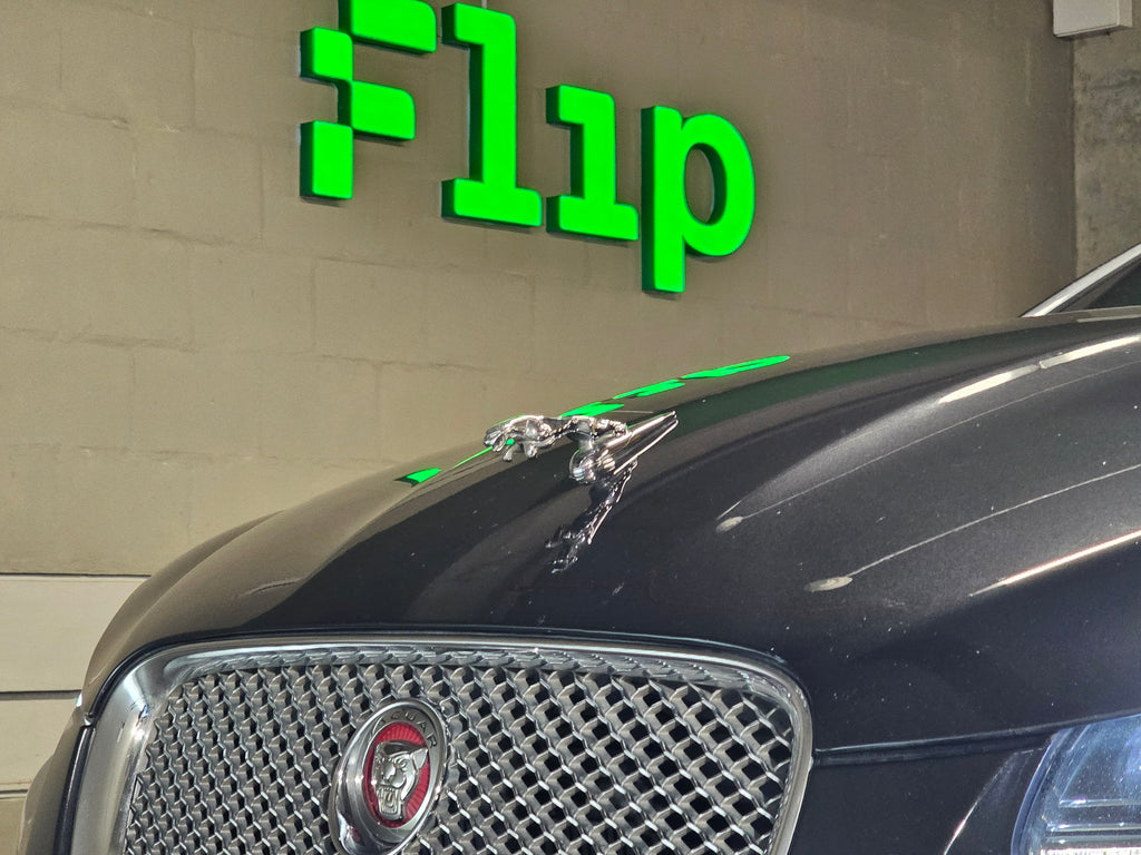 Jaguar XF 2.0 2015 - Grupo Flip