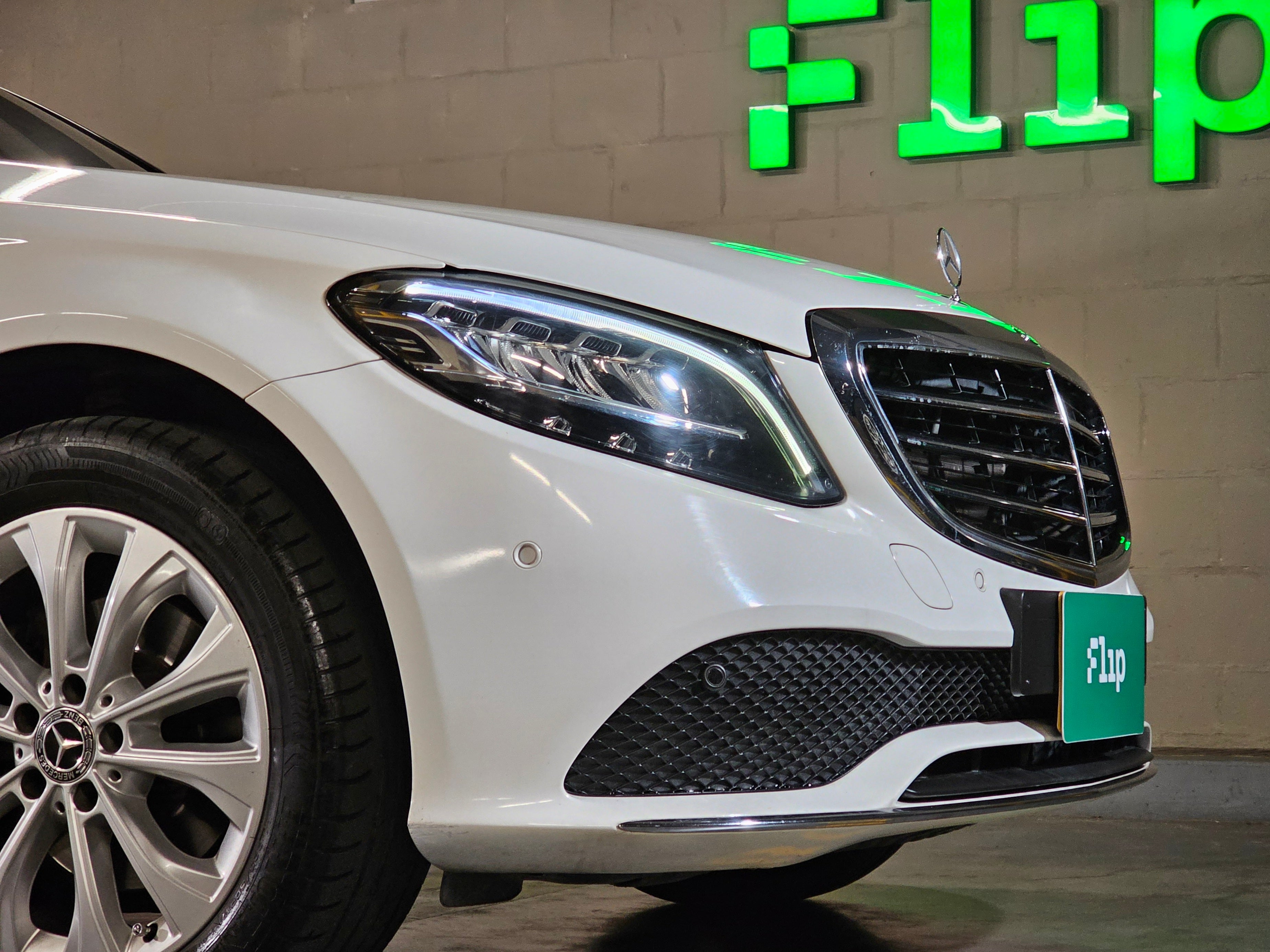 Mercedes-Benz C 200 2020 - Grupo Flip