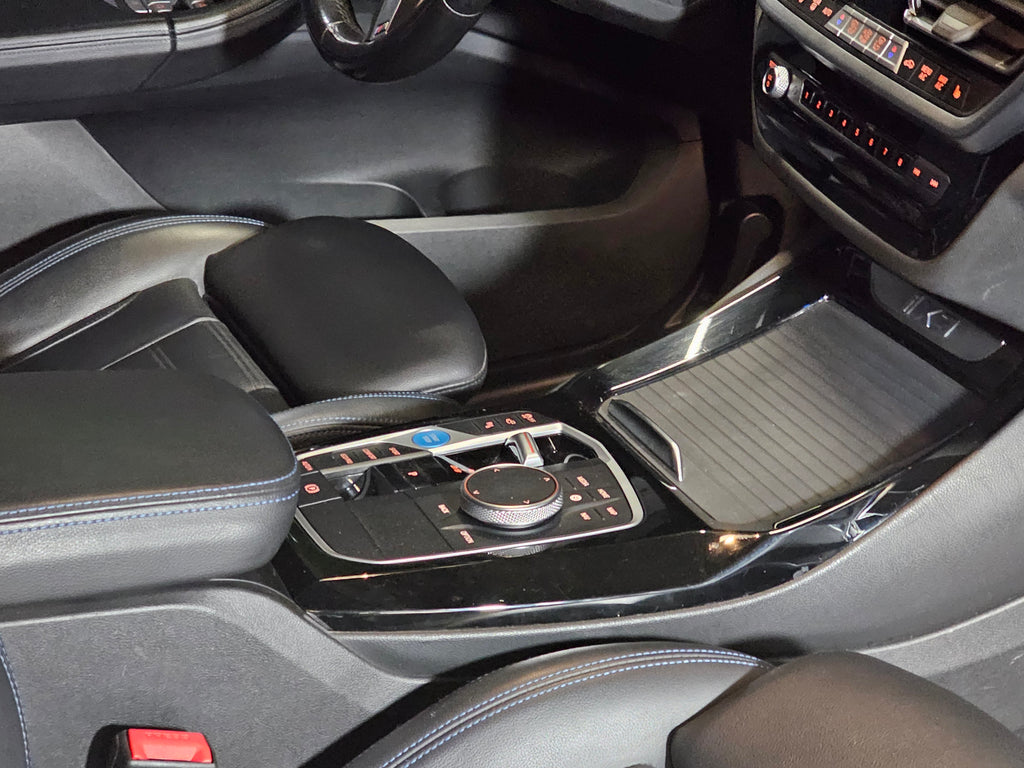 BMW iX3 M Sport 2024