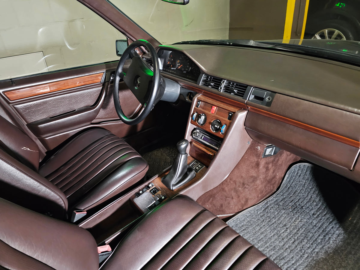Mercedes Benz 230 E 1985