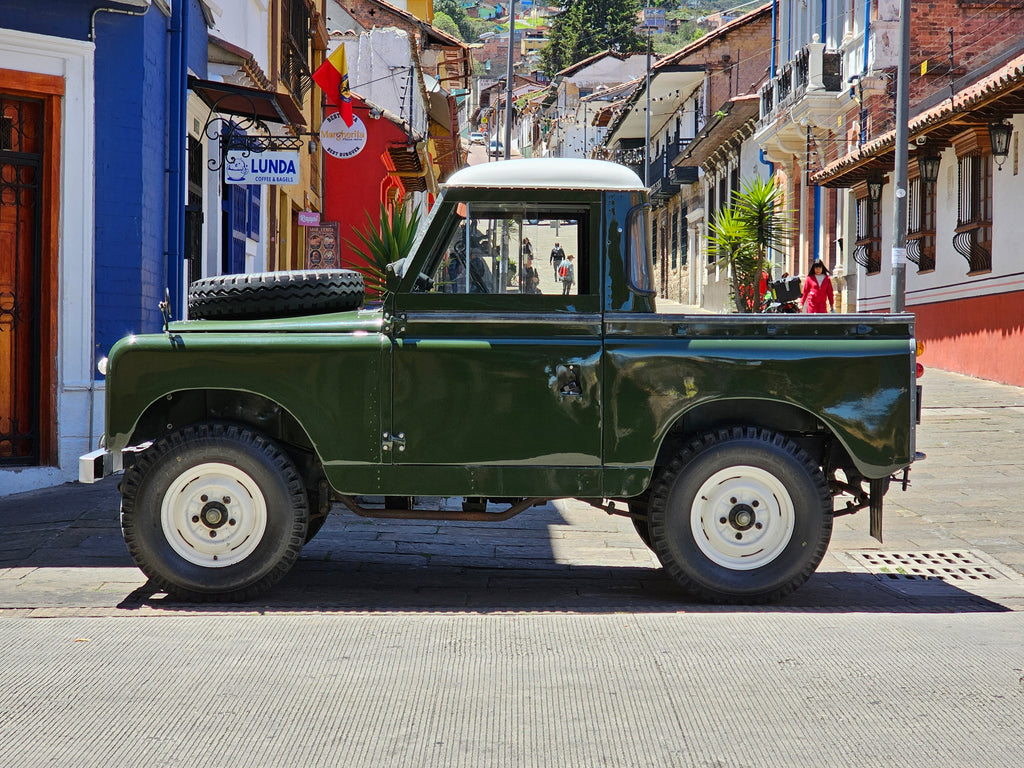 Land Rover  Santana 1969