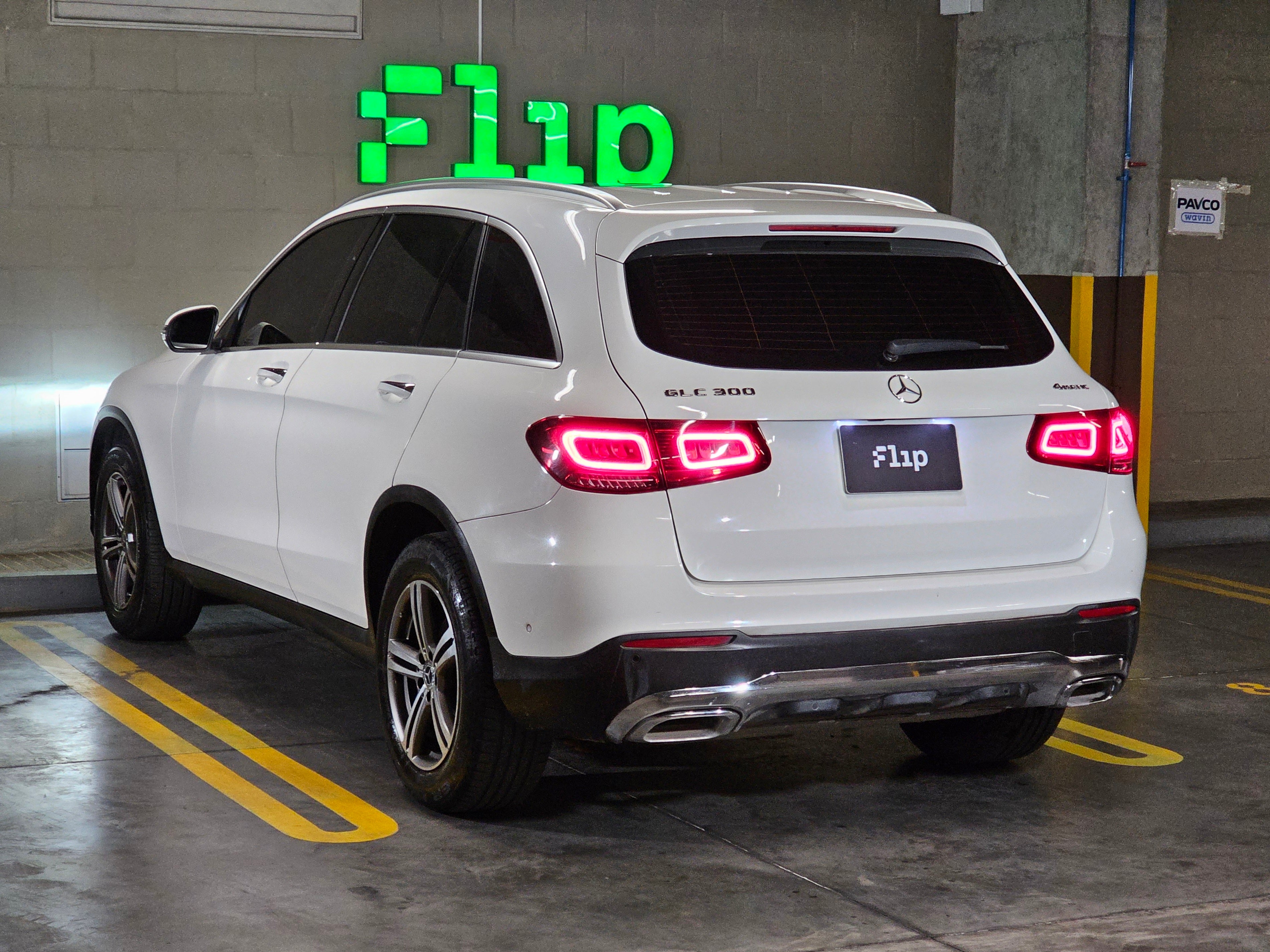 Mercedes-Benz GLC 300 4MATIC 2021