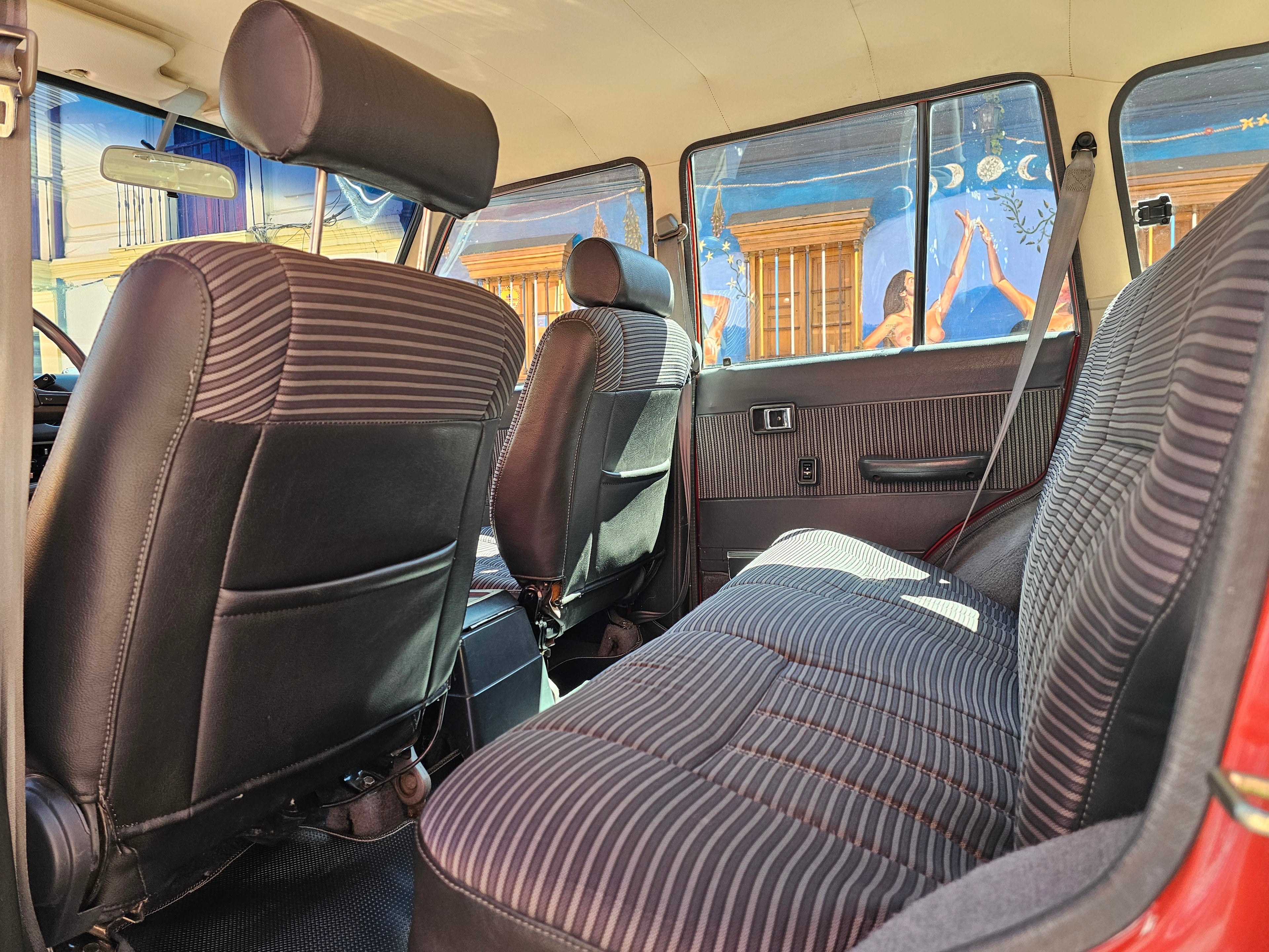 Toyota Land Cruiser FJ60 1985