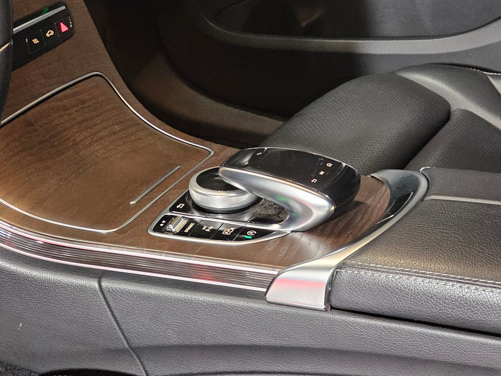 Mercedes-Benz C 200 2020 - Grupo Flip