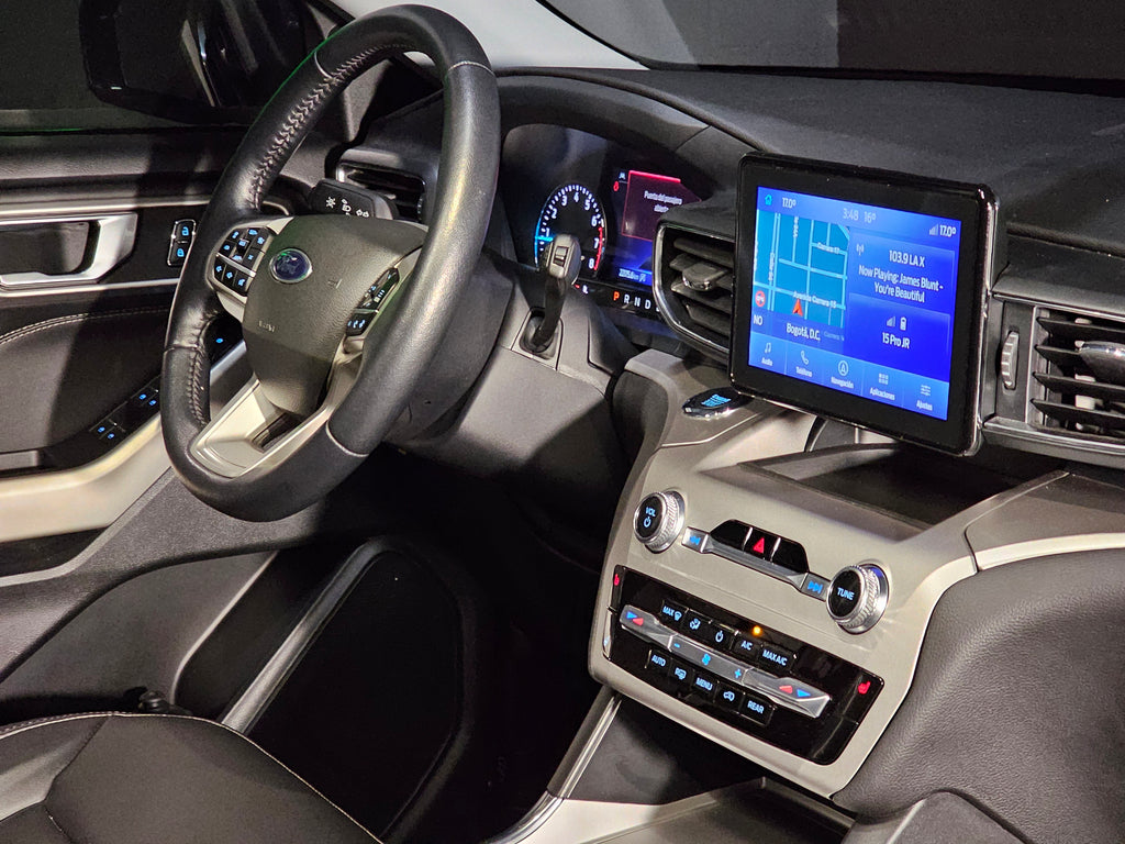 Ford Explorer XLT 2022
