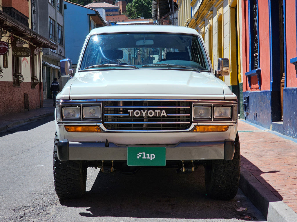 Toyota Land Cruiser FJ62 1989