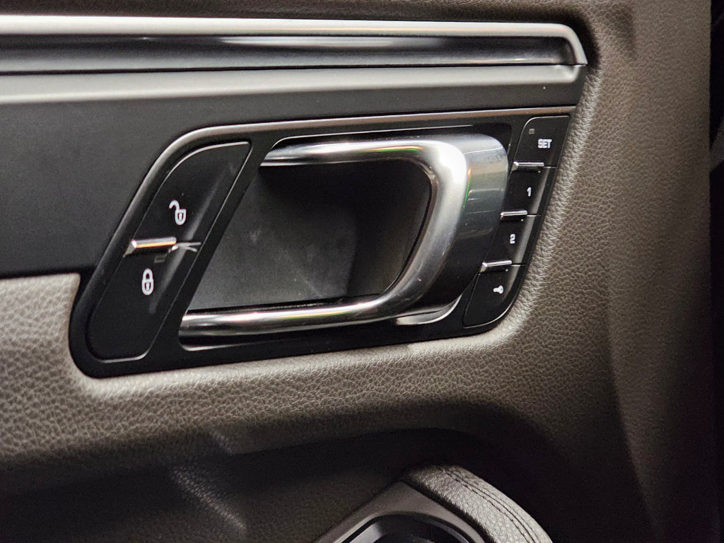 Porsche Macan 2.0 Lux 2017