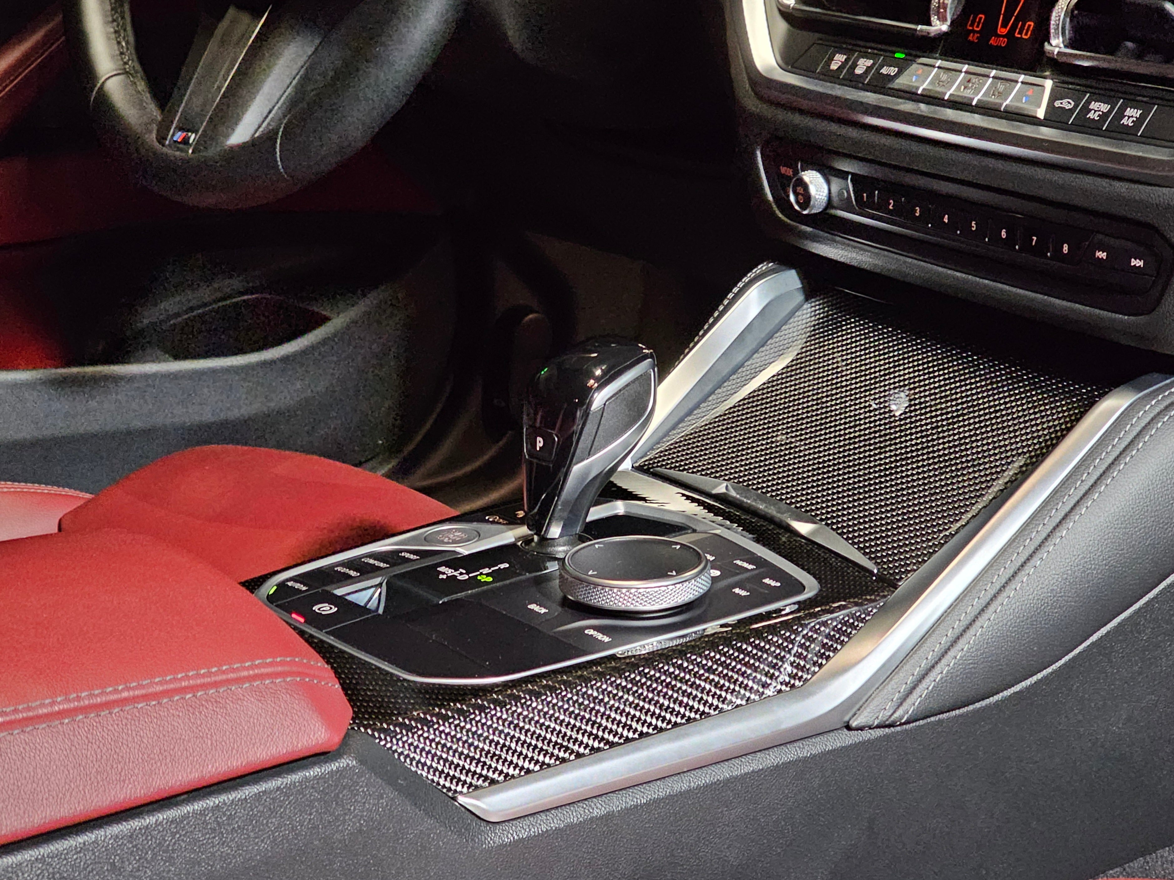 BMW M440i - interior