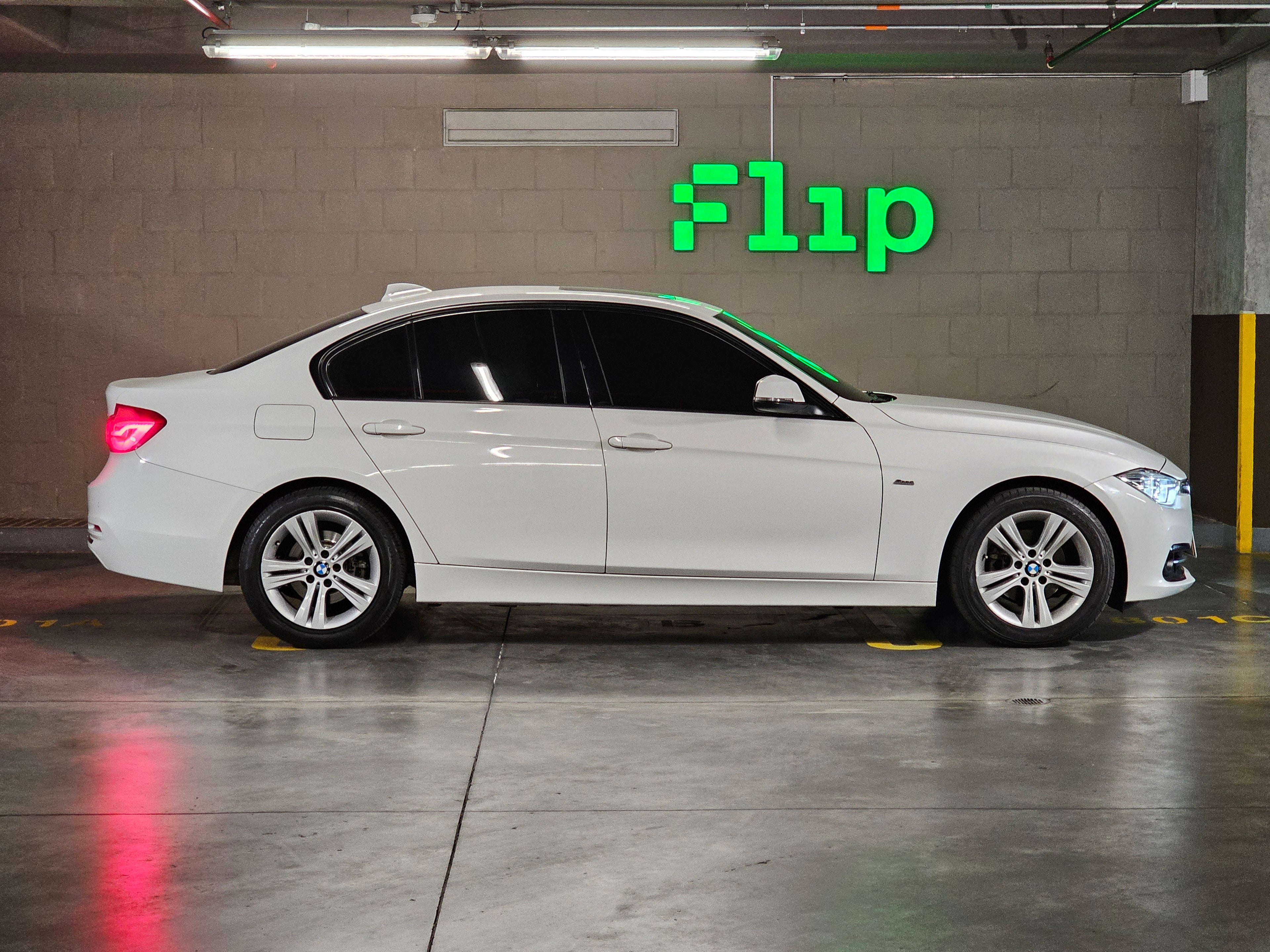 BMW 320i 2017