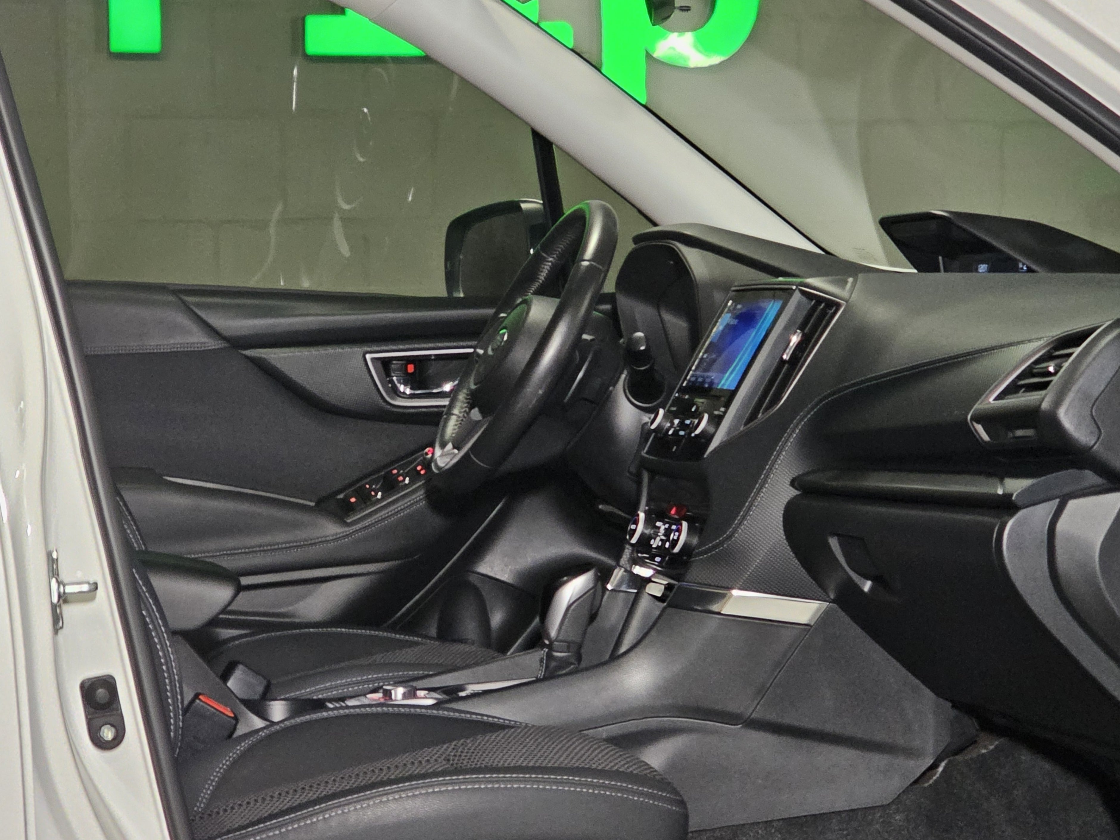 Subaru Forester 2.0i-l Es Cvt