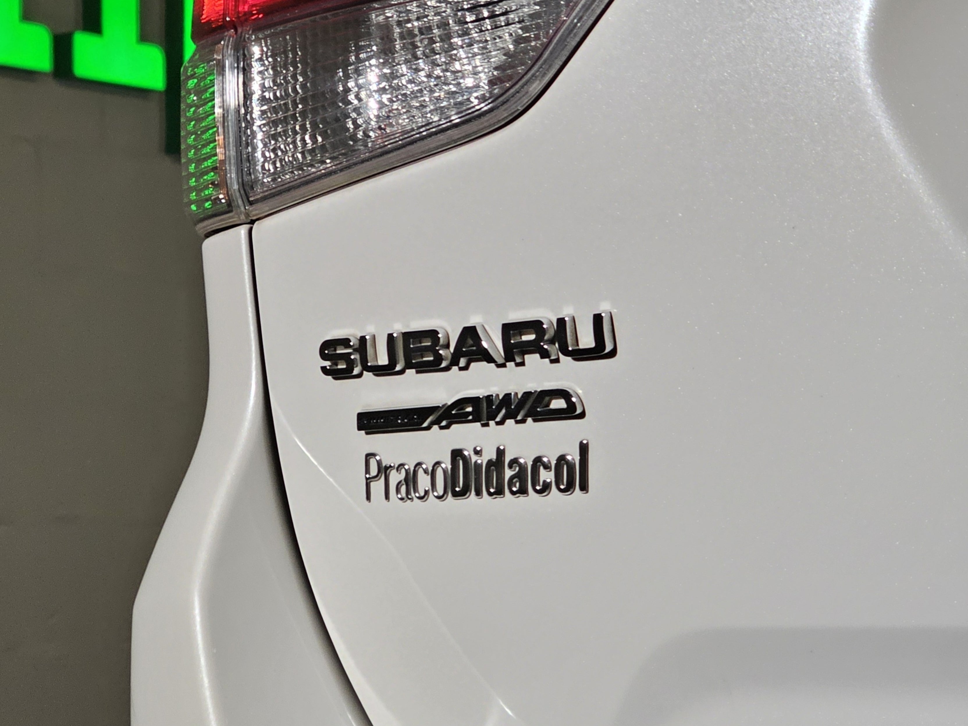 Subaru Forester 2.0i-l Es Cvt