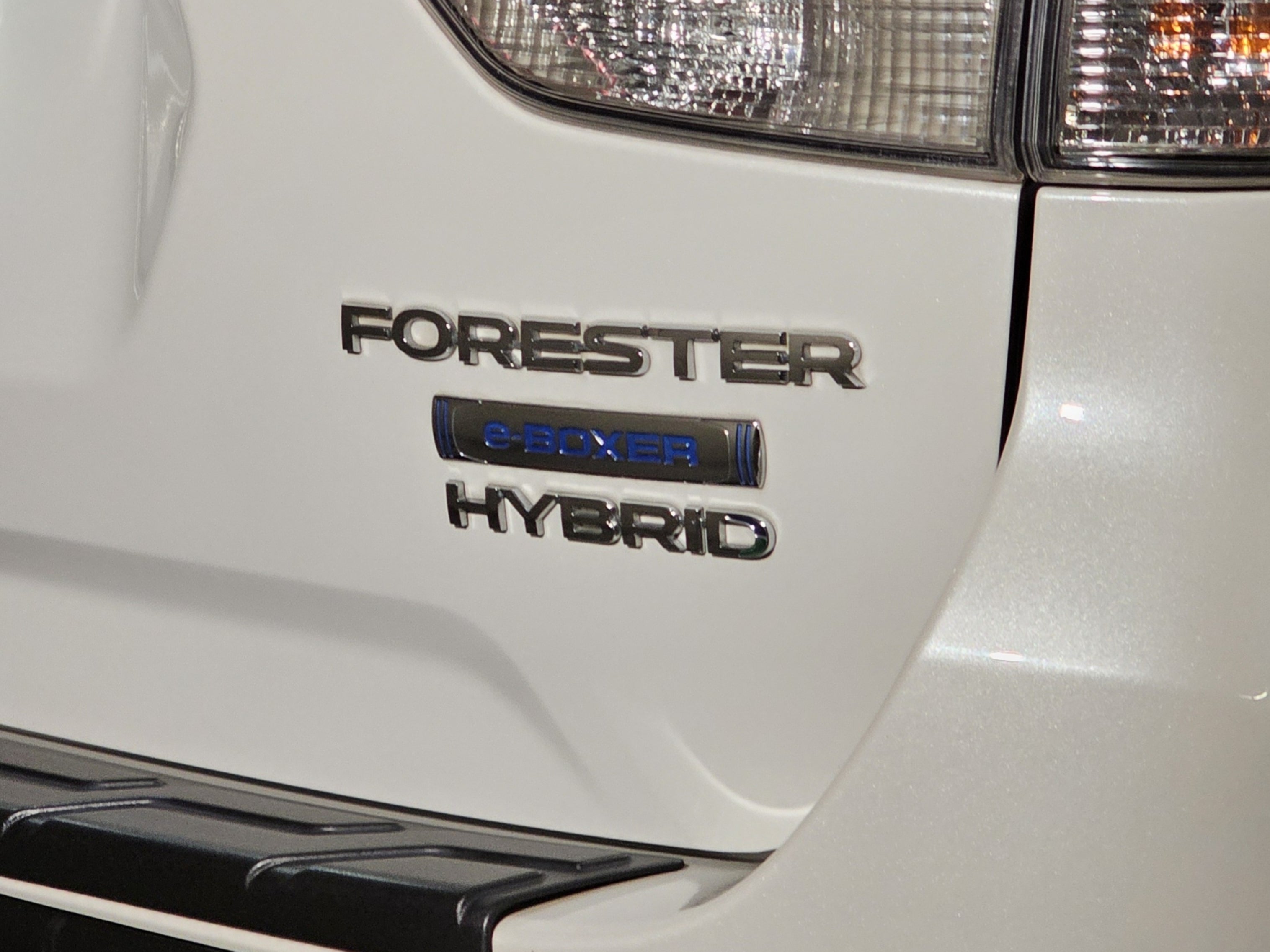 Subaru Forester 2.0i-l Es Cvt