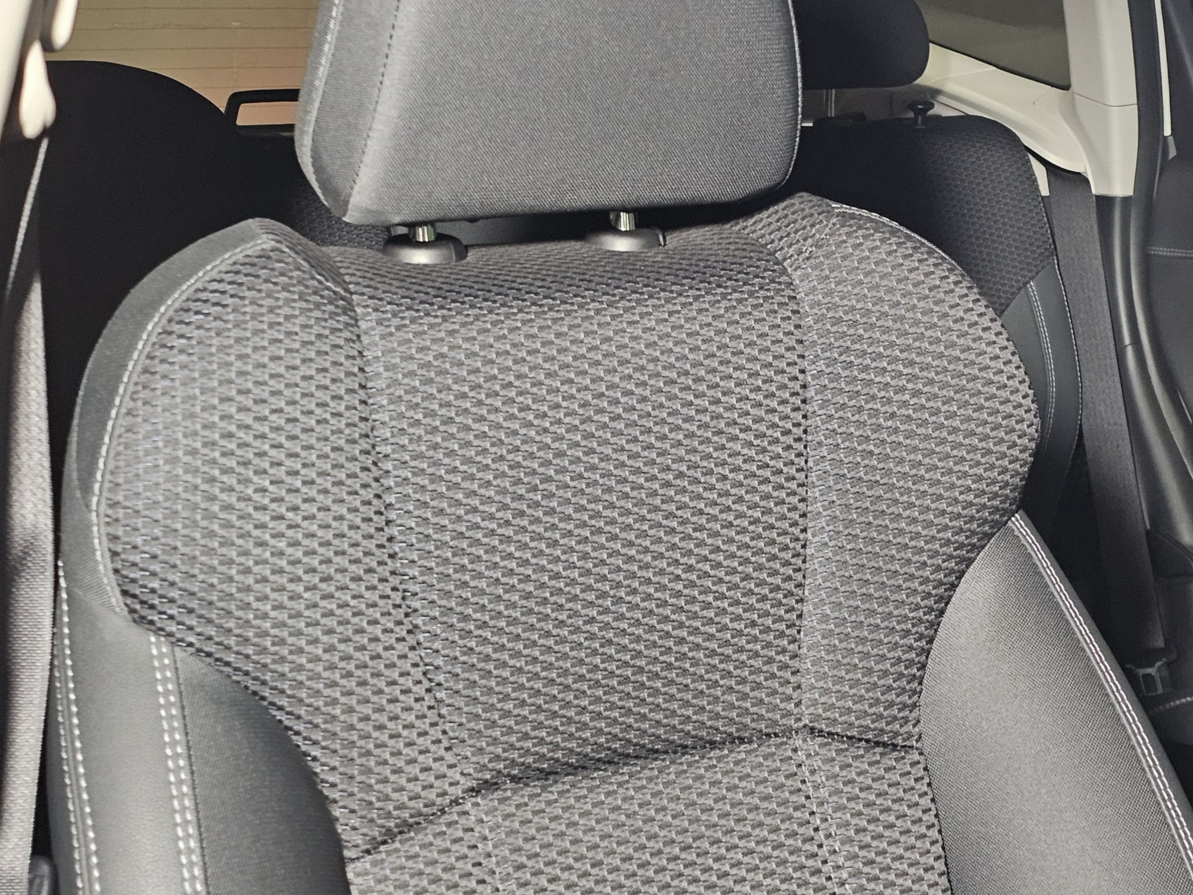 Subaru Forester 2.0i-l Es Cvt